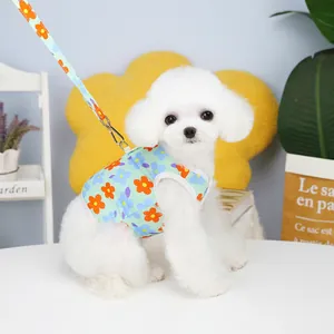 Set de arnés y correa para mascotas con coloridos patrones florales para perros y gatos