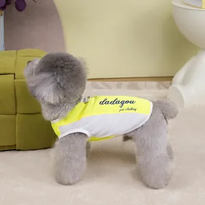 Chaleco de malla transpirable amarillo y blanco con logo dadagou para perros y gatos
