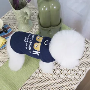 Gilet per cani blu scuro in maglia a nido d'ape con stampa orso e anello a D