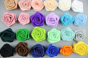 Rose fatte a mano in nastro di raso in 24 colori per asole e decorazioni fai-da-te