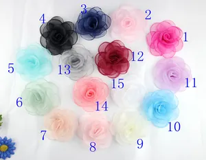 Tavolozza di quindici fiori di rosa 3D in chiffon in colori vivaci per accessori capelli