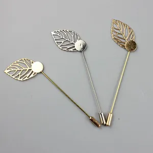Spilla da bavero a foglia minimalista in oro, argento e bronzo per decorare abiti