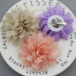 Pinzas para el pelo y broches de flores de gasa multicapa para niños en rosa y lila