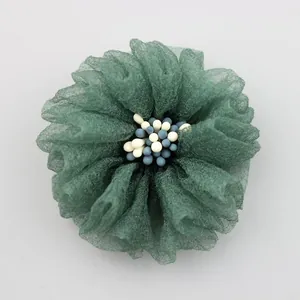 Fleur en tissu crépon vert foncé de 5cm avec perles pour accessoires DIY de mode