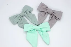 Fiocchi a coda di rondine in cotone e lino da 10cm in verde salvia, grigio e menta