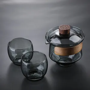 Japanese style heat-resistant glass gaiwan tea set with wooden anti-scald handle