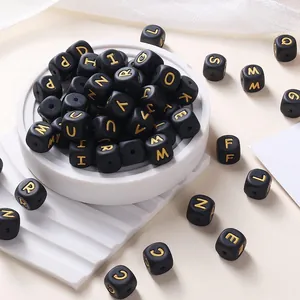 Perline alfabetiche in silicone nero e oro per gioielli fai da te e braccialetti fatti a mano