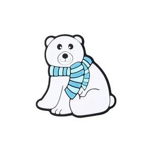 Süße Polarbär Silikonperle mit blauem Streifenschal für Babybeißring DIY Schmuck