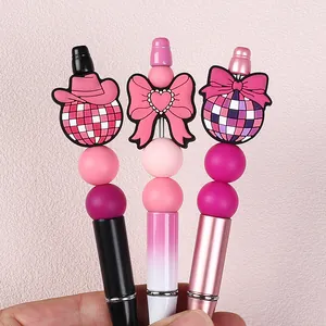 Stylos à billes en silicone DIY avec boule disco rose et charmes de nœuds à cœur