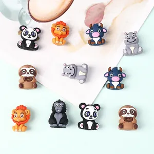 Set di 10 simpatici ciondoli in silicone per animali 3D per braccialetti fai-da-te e chiavi