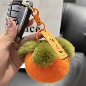 Portachiavi mini cachi in peluche soffice con pelliccia sintetica e ciondolo regalo