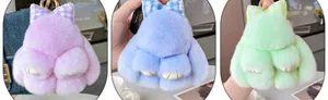 Llaveros de conejo de peluche en morado azul verde con lazos de cuadros y perlas fina