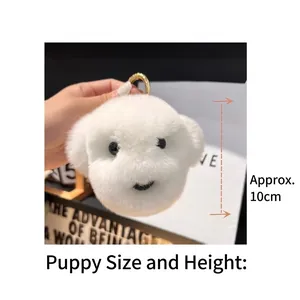 Détail d'un porte-clés chien en peluche blanche de 10cm avec fermoir doré