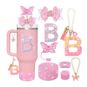 Roze 40oz beker accessoires set met diamanten rietjesdop en glitter bedeltjes