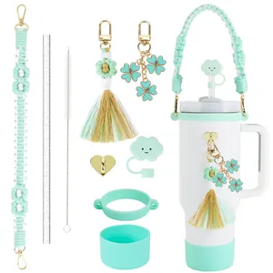 Kit d'accessoires vert menthe pour gourdes avec sangle tissée et protège-paille nuage
