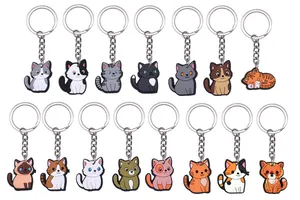 Collezione di quindici simpatici portachiavi a forma di gatto in PVC di vari colori