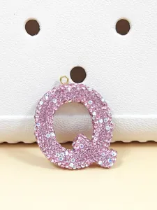 Porte-clés lettre Q rose avec strass brillants pour sacs et accessoires de chaussures