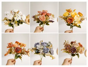 Muestra de seis colores de ramos de peonías y rosas artificiales vintage para decorar