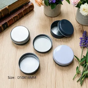 Set of 20g silver and blue round aluminum tins on wood for cosmetics, size D50x18mm