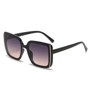 Retro Square Sunglasses For Women Oversized PC Frame UV400 Gradient Lenses Metal Decor Fashion Outdoor Eyewear