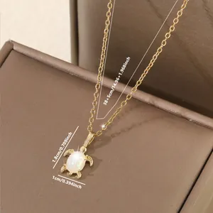 Collier pendentif tortue marine en opale dorée avec chaîne 38+5cm pour style plage
