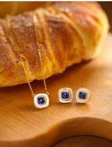 Detail von 925 Silber Lapislazuli Quadrat Anhänger Halskette und Ohrringe Set in Gold