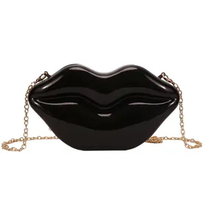 Sac bandoulière brillant en forme de lèvres noires avec chaîne dorée pour femmes