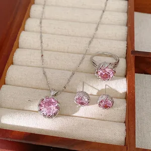 Parure de Bijoux Luxe Cuivre Zirconia Rond pour Femmes Élégant Pendentif Collier Boucles d'Oreilles et Bague Réglable Cadeau