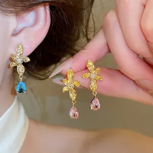 18k Gold Plated Copper Zirconia Flower Teardrop Stud Earrings With Silver Earring Post Elegant Luxury Jewelry For Women