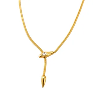 Collier serpent élégant en acier inoxydable doré avec diamant étincelant