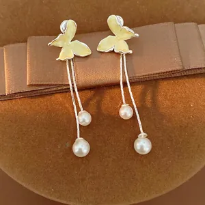 Schmetterling Quaste Ohrringe mit Silber Ohrringpfosten Kupfer Emaille Tropföl Künstliche Perle Tropfenohrringe für Damen Süßer Schmuck