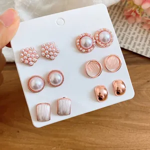 Elegantes Pendientes de Botón de Perla Artificial y Diamantes de Imitación Chapados en Oro Rosa para Mujer Joyería Geométrica Floral Regalo de Boda