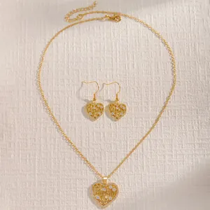 Elegant heart MaMa gold plated jewelry set with zircon necklace and dangle earrings