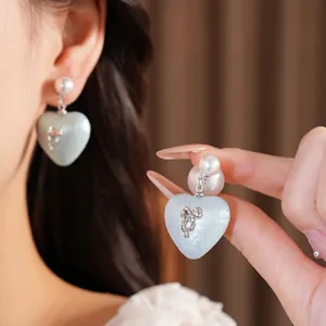 Eleganti orecchini con fiocco e cuore di perla, perni in argento S925, gioielli romantici