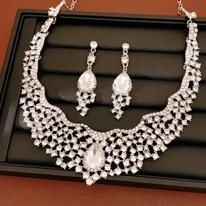 Rhinestone Flower Water Drop Necklace Earrings Jewelry Set Alloy Silver Plated Vintage Court Style For Women Wedding Banquet