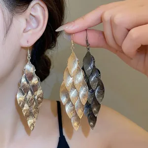 Vintage Metal Leaf Tassel Drop Earrings For Women Elegant Long Pearl Tassel Hook Earrings Gold Silver Electroplated Jewelry Gift