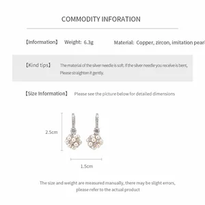 Detailed specifications for elegant pearl and zircon cluster earrings, 2.5cm height.