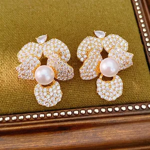 Flower Artificial Pearl Zirconia Stud Earrings With Silver Earring Post Elegant Gold Silver Plated Inlaid Earrings For Women Jewelry Gift
