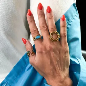 Fashionable 18K gold plated stainless steel geometric open rings set for women on hand