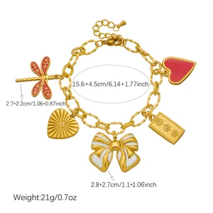 Spécifications détaillées du bracelet à breloques plaqué or avec pendentifs cœur et libellule
