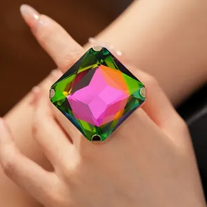 Anello oversize in cristallo multicolore a forma di rombo gioielli moda stile elegante