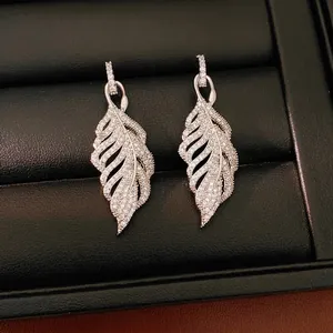 Mode Hohlblatt Ohrstecker für Damen Kupfer mit Zirkonia Silber Ohrringpfosten Elegantes Luxuriöses Schmuckgeschenk