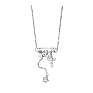 Collana a spilla da balia argentata con perla, croce di cristallo e ciondoli a stella