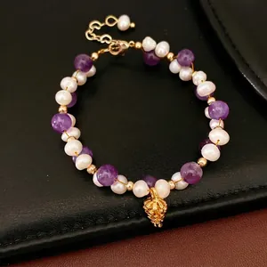 Elegant 18K gold plated freshwater pearl and amethyst beaded bracelet with pineapple charm