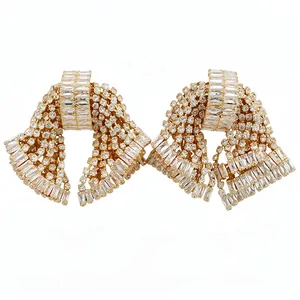 Eleganti orecchini a fiocco vintage con zirconi scintillanti in finitura dorata per donna