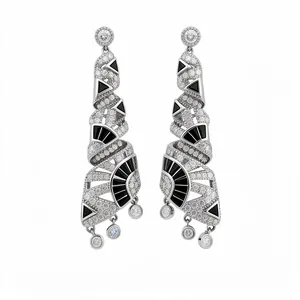 Orecchini pendenti a nastro intrecciato con zircone nero e cristalli pavé su perni argento