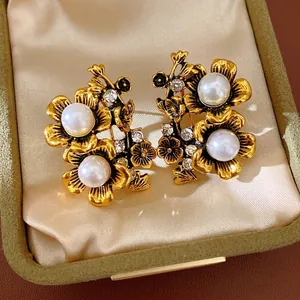 Vintage Flower Stud Earrings 925 Sterling Silver Earring Post Elegant Rhinestone Artificial Pearl Floral Women Jewelry