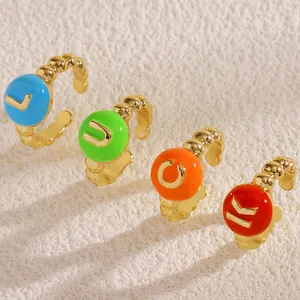 Set di anelli colorati stile dopamina con lettere LUCK e fasce dorate regolabili