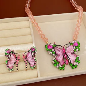 Vintage Luxury Alloy Butterfly Jewelry Set For Women Rhinestone Resin Inlaid Beaded Necklace And Earrings Set French Light Luxury Accessory