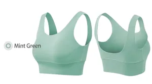 Detailansicht eines minzgrünen nahtlosen Sport-BHs mit U-Ausschnitt und breiten Trägern